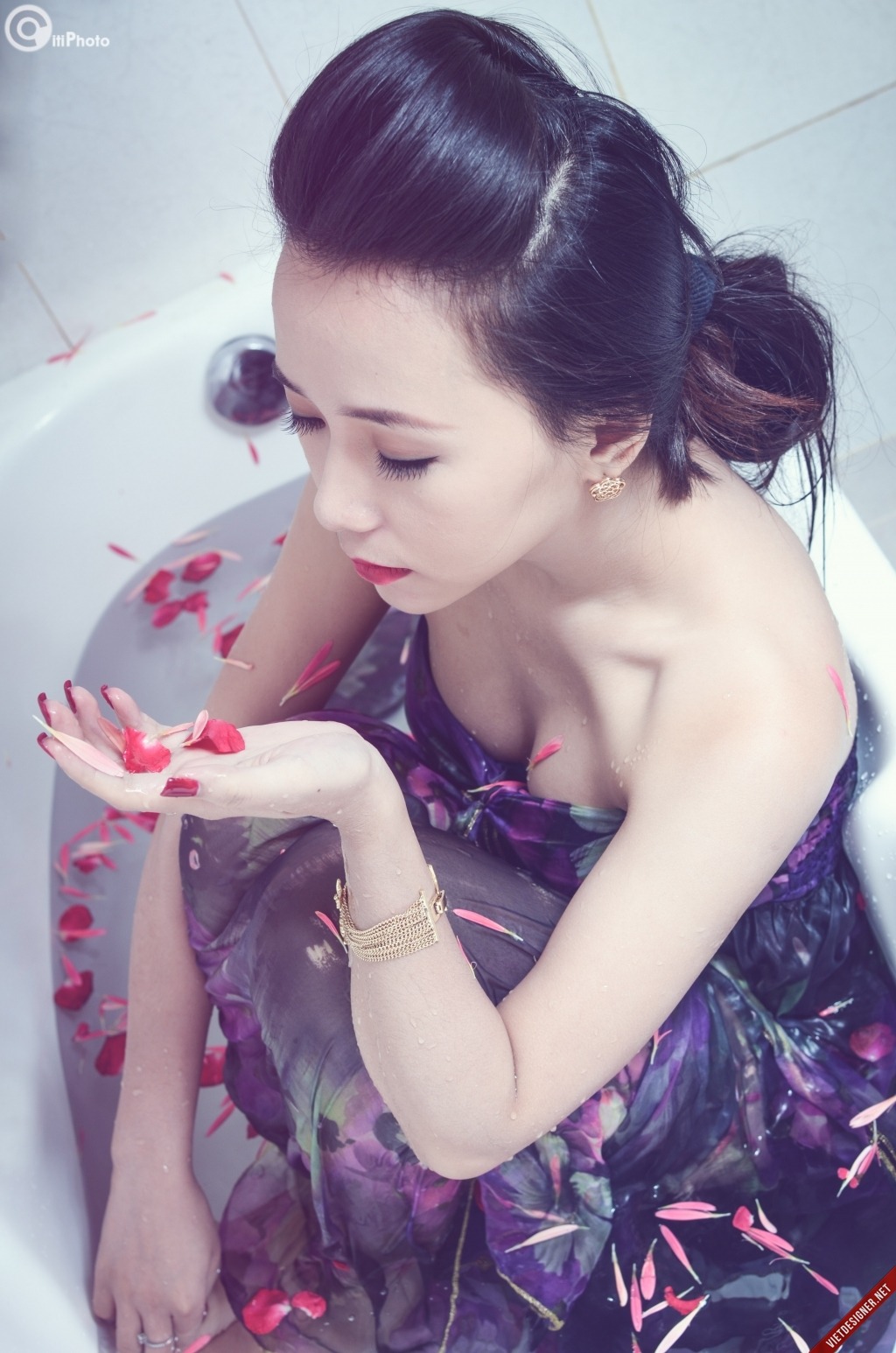 娇喘呻吟柳腰雪臀紧湿